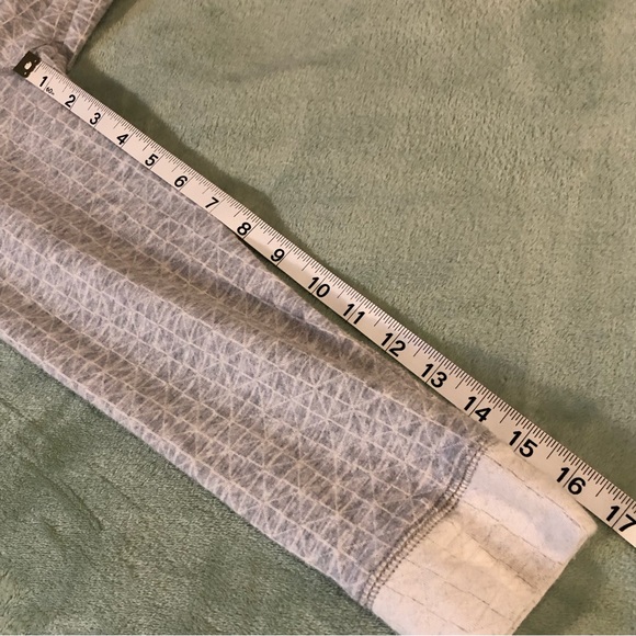 T by Talbots Funnel Neck Gray Top, Size M - Picture 12 of 12